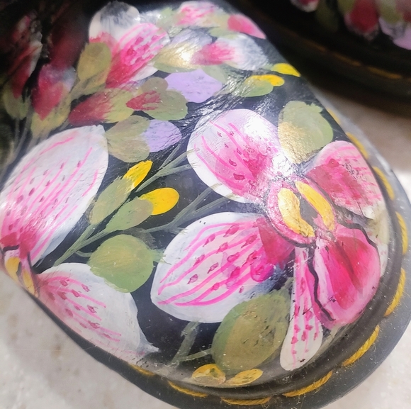Dr. Martens "hand painted in France" 1460 Vonda II Women's ankle boot! (W-10) - Picture 12 of 14